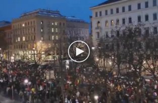 В Австрии идёт демонстрация против ковидных ограничений