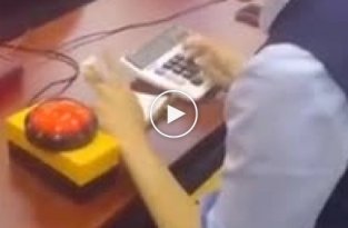 Работа самых быстрых китайцев на калькуляторах
