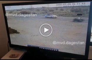 В Дагестане мотоцикл с коляской столкнулся с автомобилем