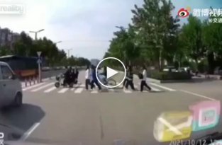 Китайский пешеходный переход
