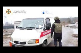 Спасателями Киевской области была обследована территория в зоне ведения боевых действий в городе Ирпень Бучанского района