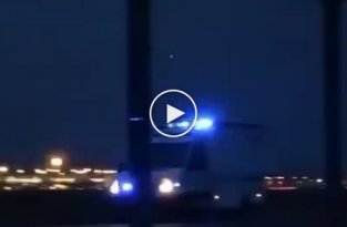 Поступили сообщения о том, что на борту Boeing 777, следовавшего из Дубая в Варшаву, находится взрывное устройство