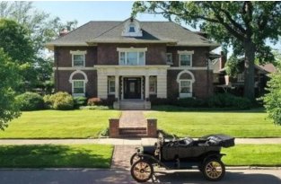 В Детройте продают бывший дом Генри Форда (26 фото)