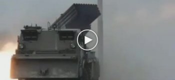 Чешская реактивная система залпового огня RM-70 наносит удары по позициям российских оккупантов в Украине