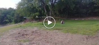 Прыжок на мотоцикле