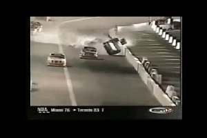 Аварии на гонках NASCAR