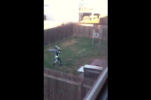 Сосед ниндзя тренирует навыки